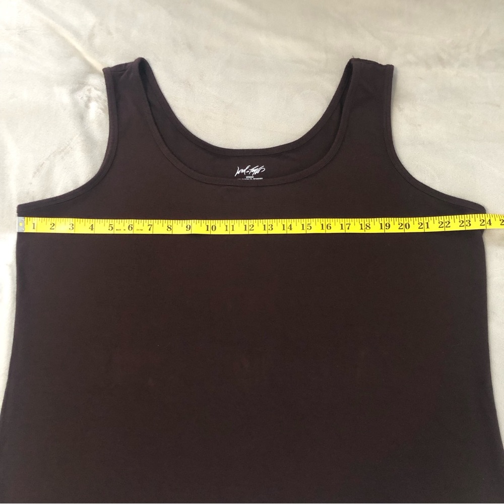 Lord Taylor Womens Tank Top Plus Size 3X LOT OF 2 Navy Blue Print & Brown Solid - Picture 10 of 13